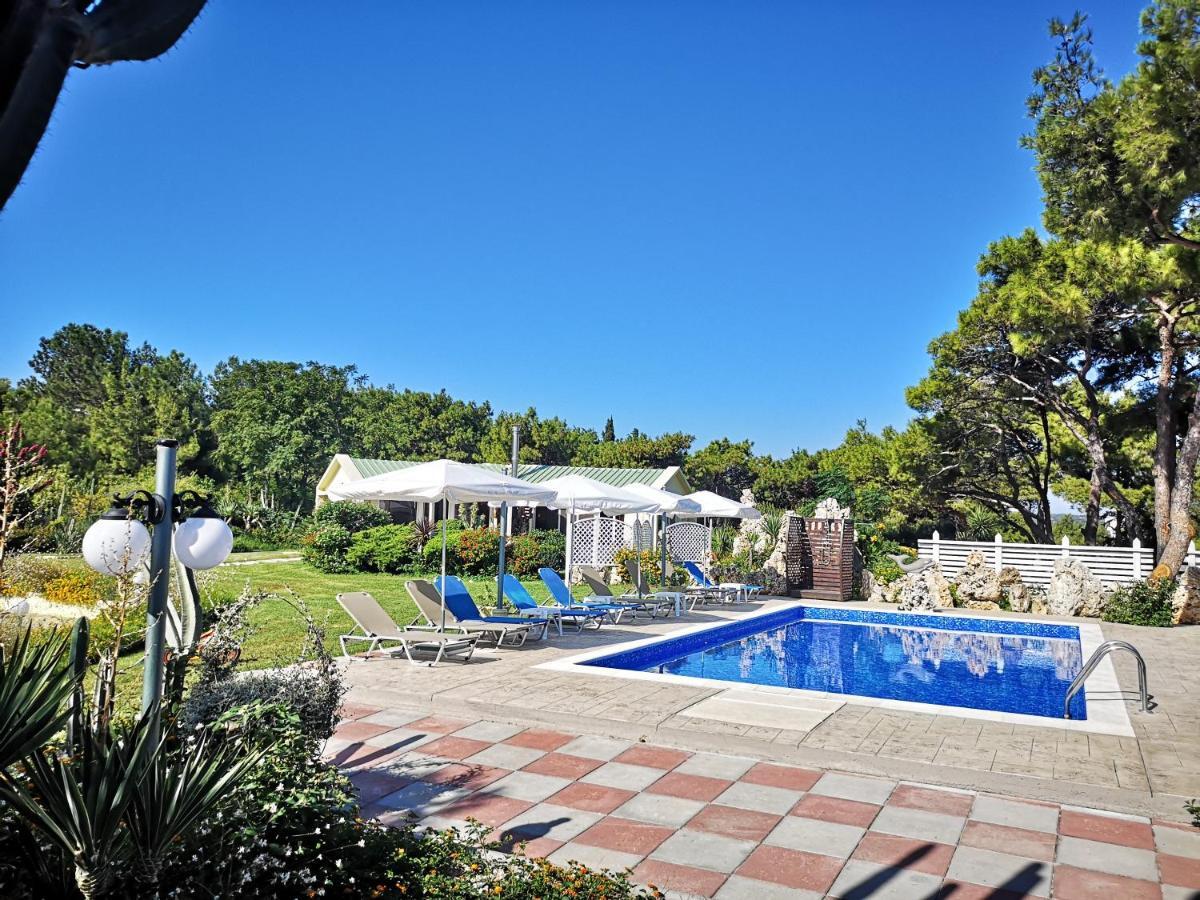 Louis Luxury Villa By Living In Blue Koskinou  Exterior foto