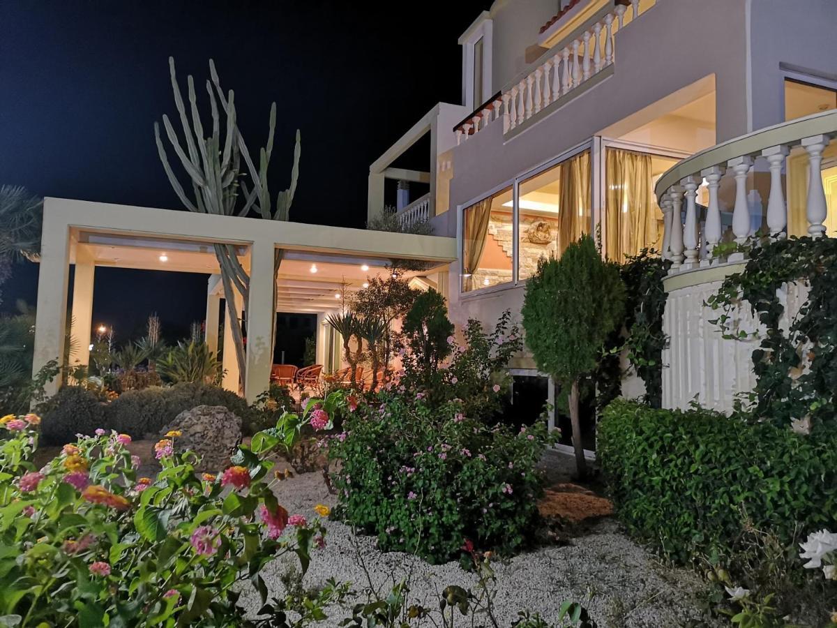 Louis Luxury Villa By Living In Blue Koskinou  Exterior foto