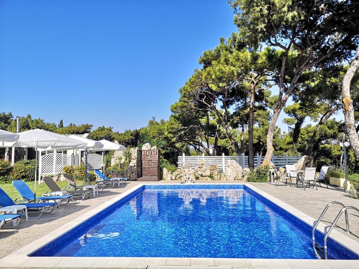 Louis Luxury Villa By Living In Blue Koskinou  Exterior foto