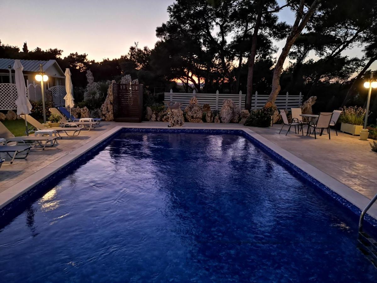 Louis Luxury Villa By Living In Blue Koskinou  Exterior foto
